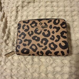 kate spade Leopard Print Zip Wallet - Tan & Black